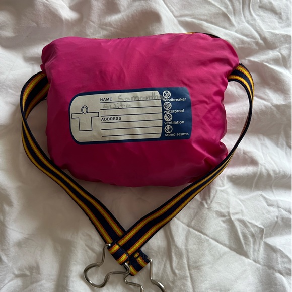 K-Way Pink Women’s Windbreaker Raincoat Size Small - Picture 5 of 6